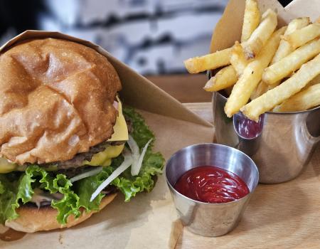 Burgers in Aspen Snowmass
