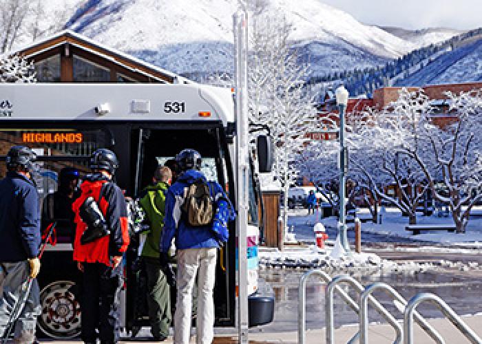 Aspen skiers waiting for the free skier shuttles